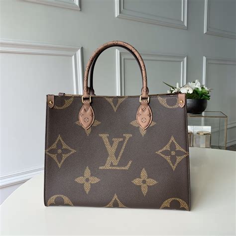 louis vuitton on the go bb|lv on the go price.